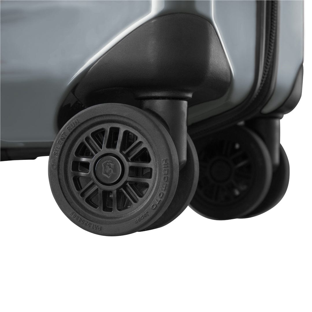 فيكتورينوكس ايروكس خفيف الوزن