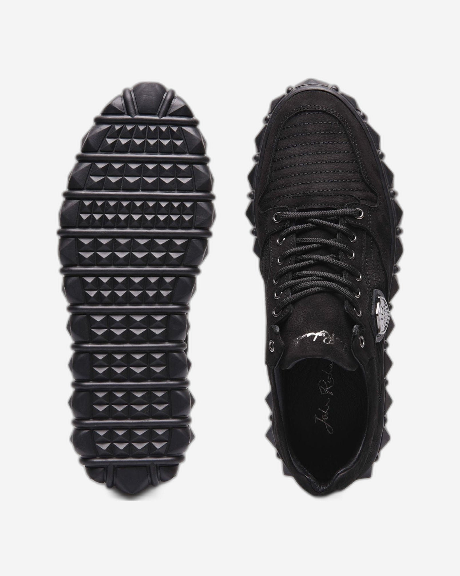 حذاء رياضي رجالي من جون ريتشاردو باللون الأسود - 17346-1