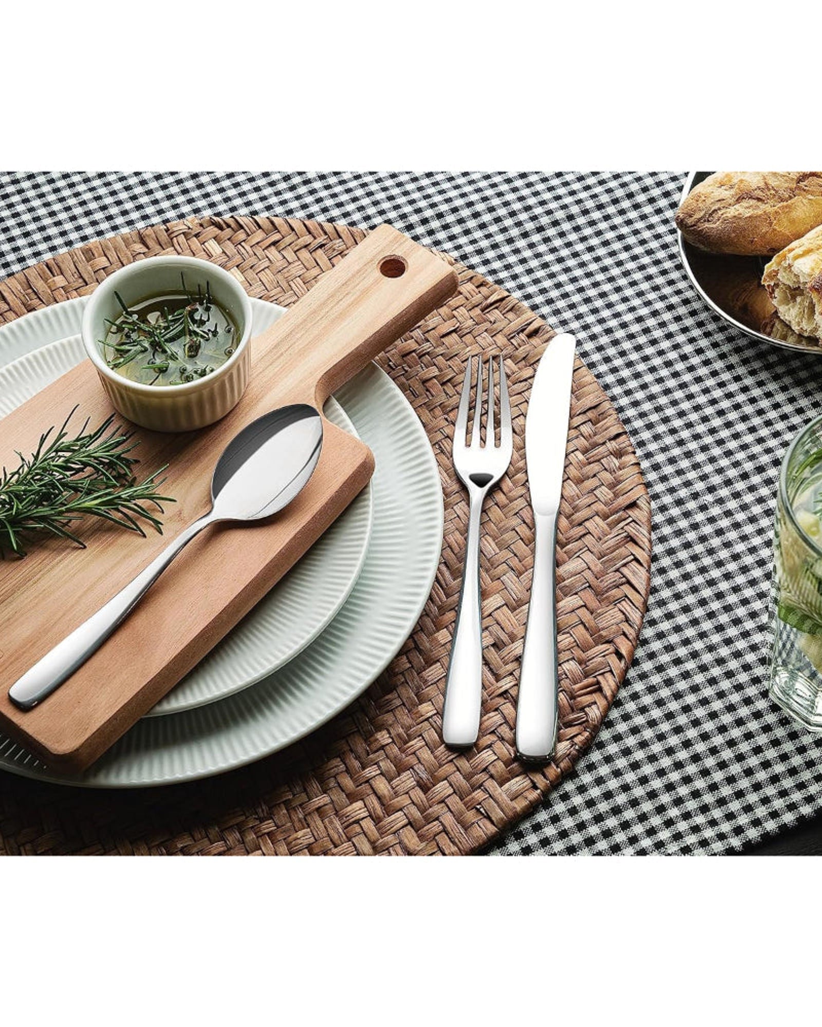 طقم أدوات مائدة ترامونتينا برازيل أمازونا من الفولاذ المقاوم للصدأ، مكون من 24 قطعة، مع سكين لحم ولمسة نهائية شديدة اللمعان