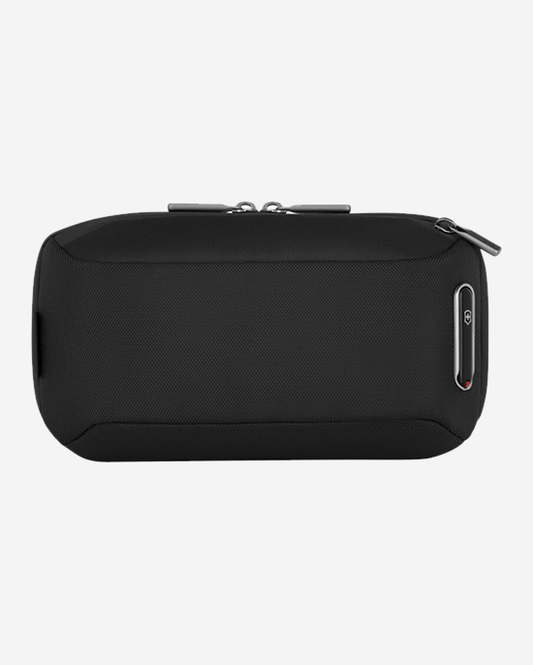 حقيبة أدوات التجميل Victorinox Werks Traveler 7.0 باللون الأسود