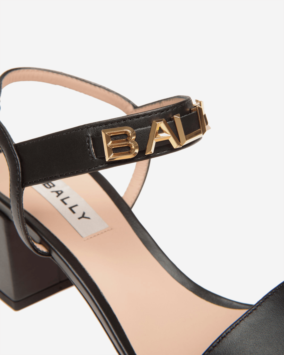 Bally Lesya 55 - صنادل