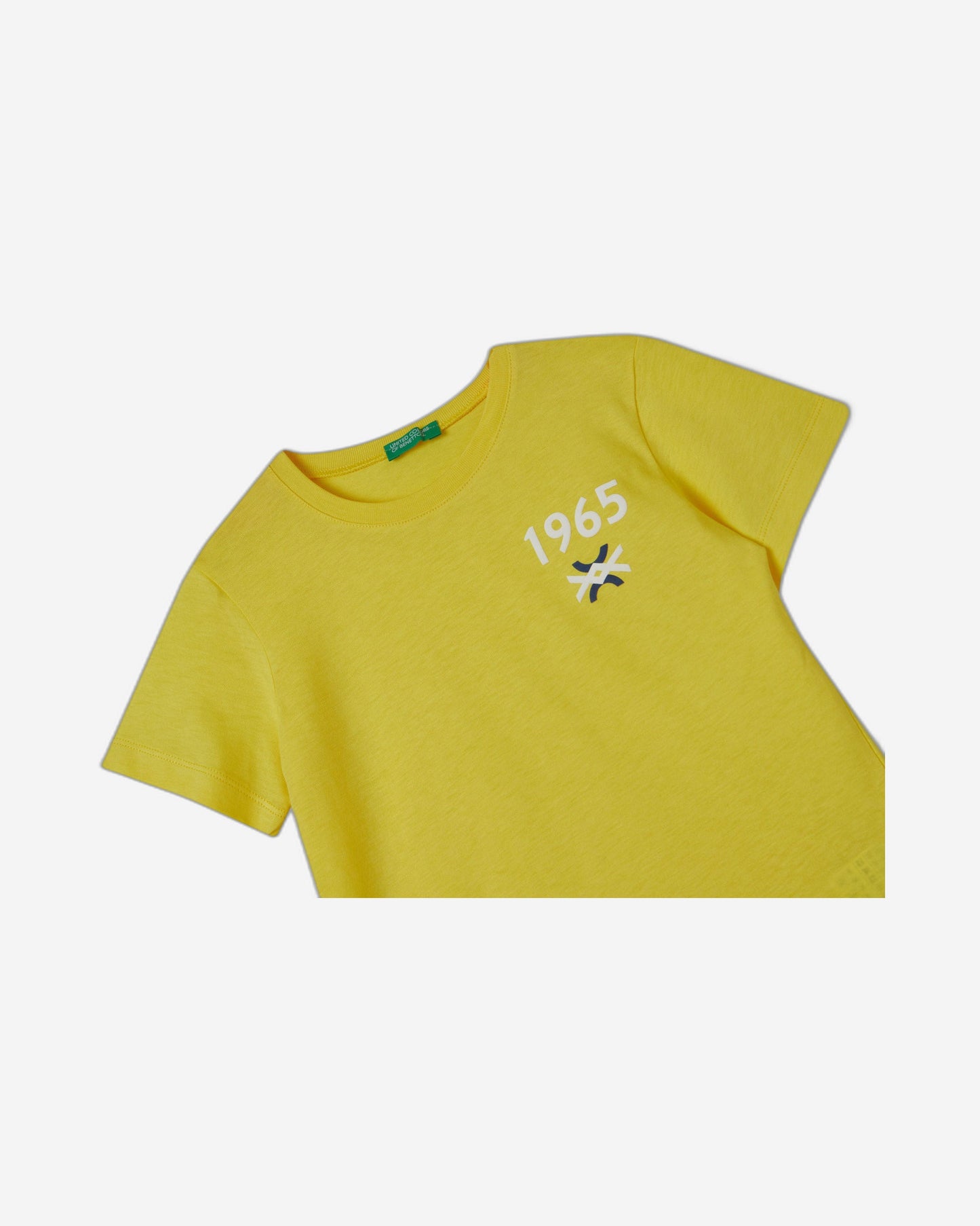 تي شيرت من القطن العضوي بنسبة 100% مع شعار