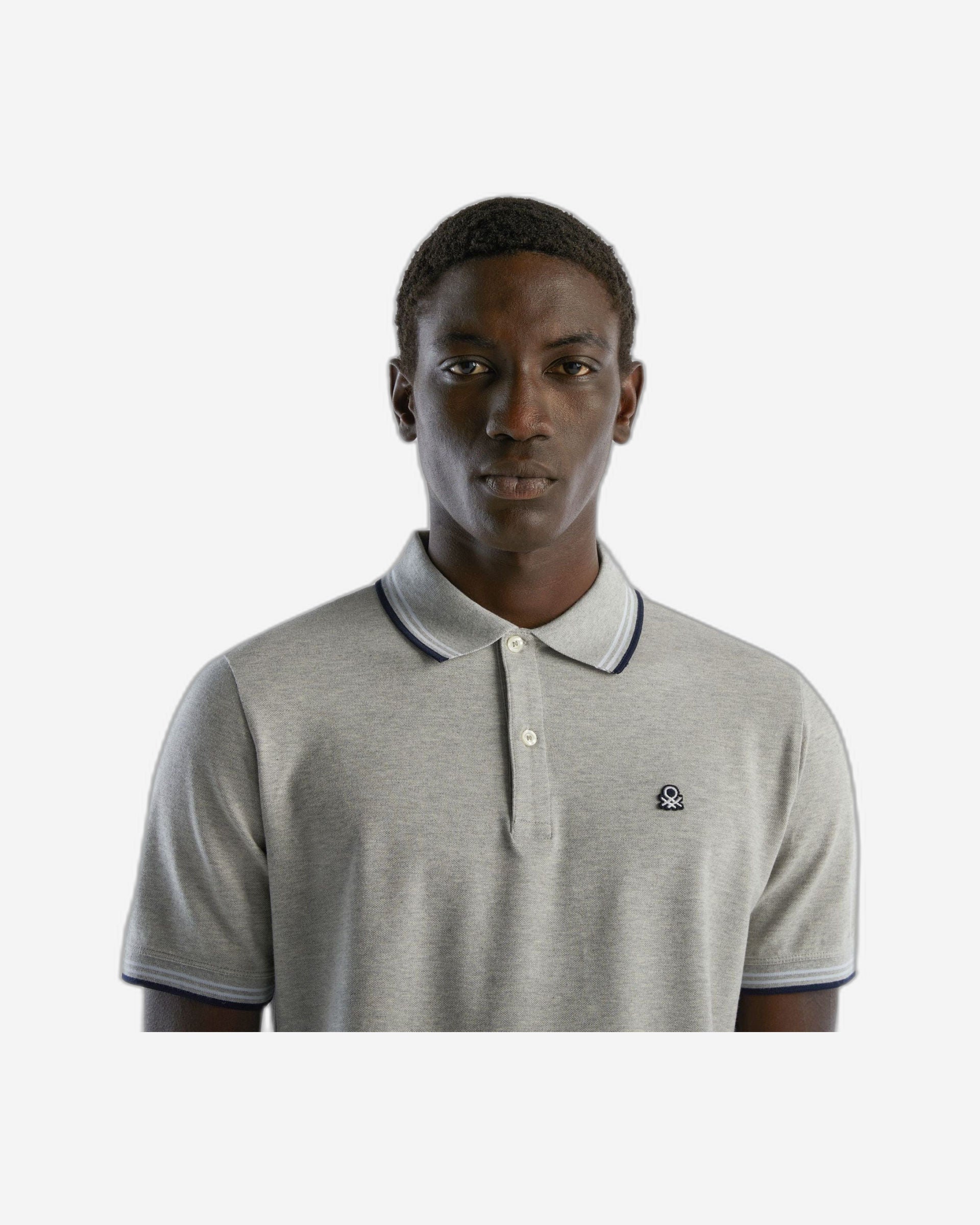 قميص بولو من القطن المطاطي بأكمام قصيرة