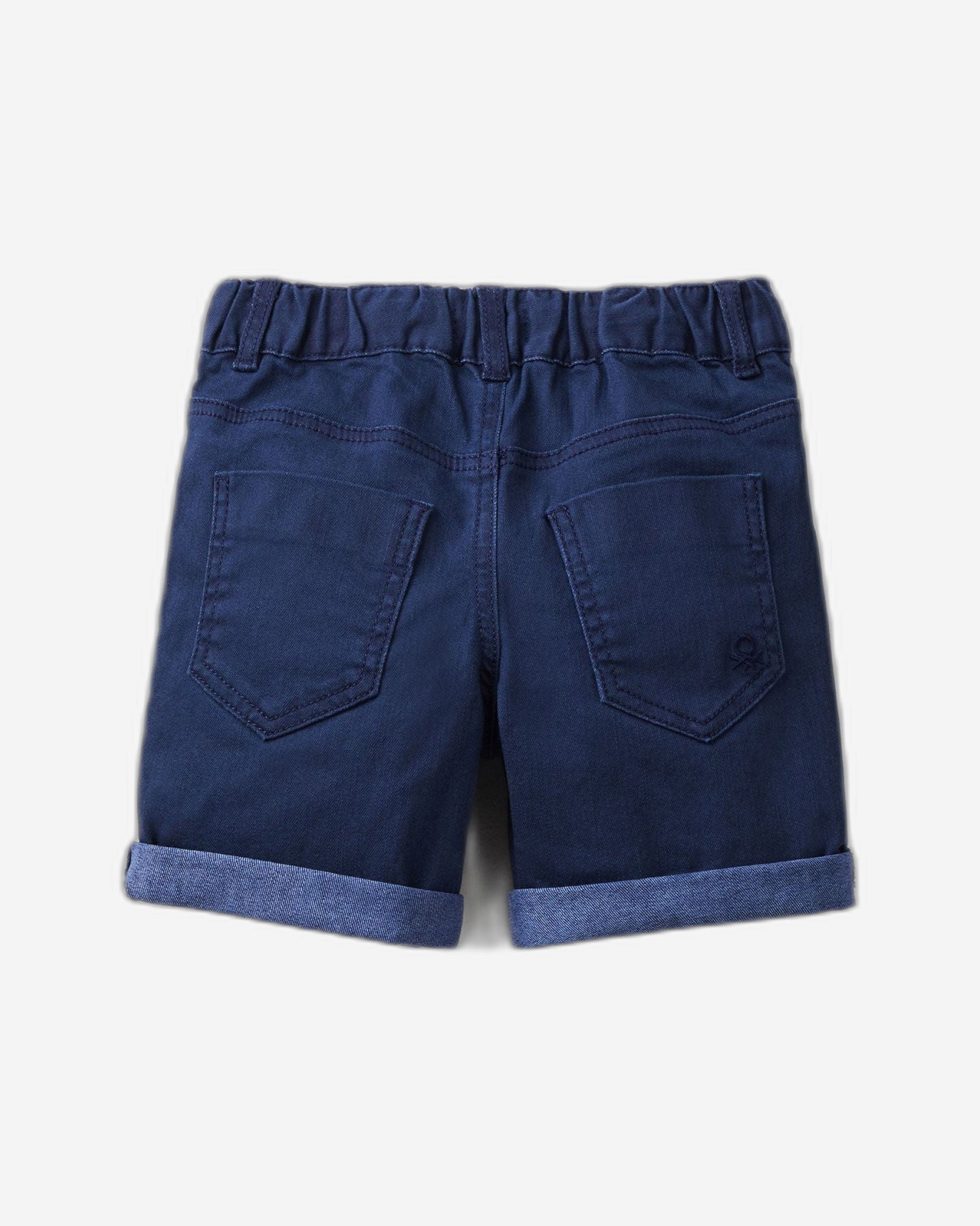 برمودا ضيقة