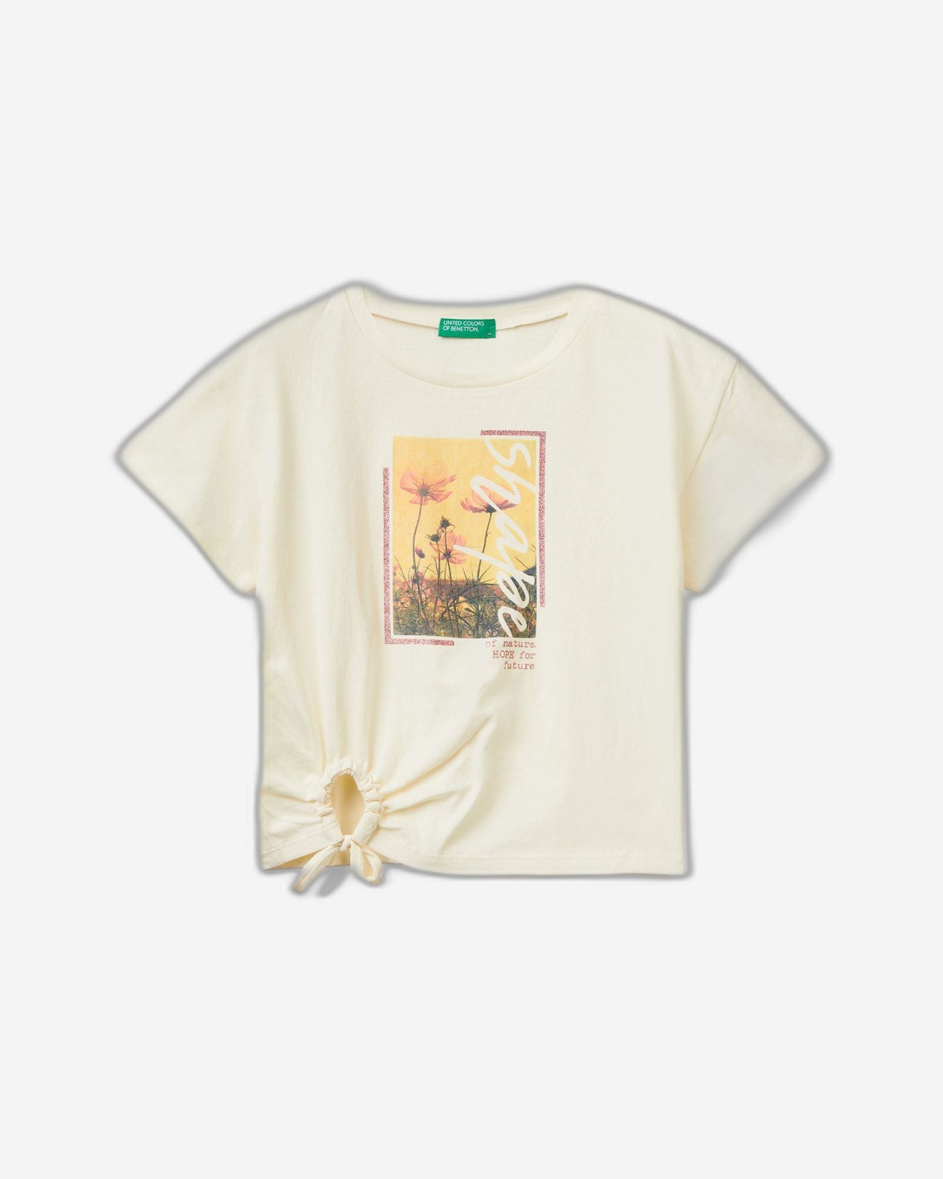 تي شيرت قصير مطبوع عليه بريق