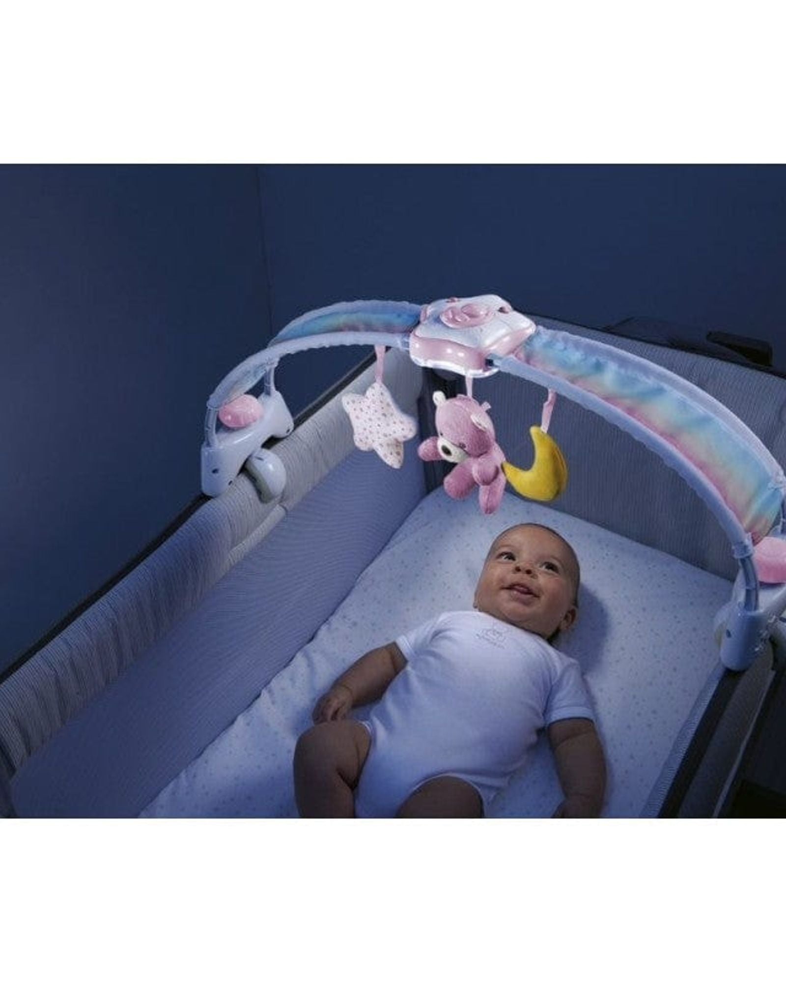 لعبة سرير قوس قزح وردي