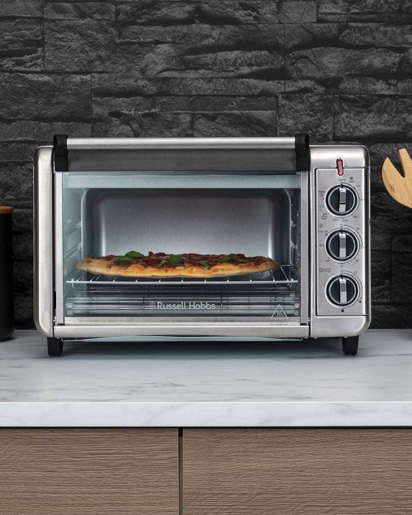 فرن القلي الهوائي الصغير من راسل هوبز إكسبريس بسعة 12.6 لتر