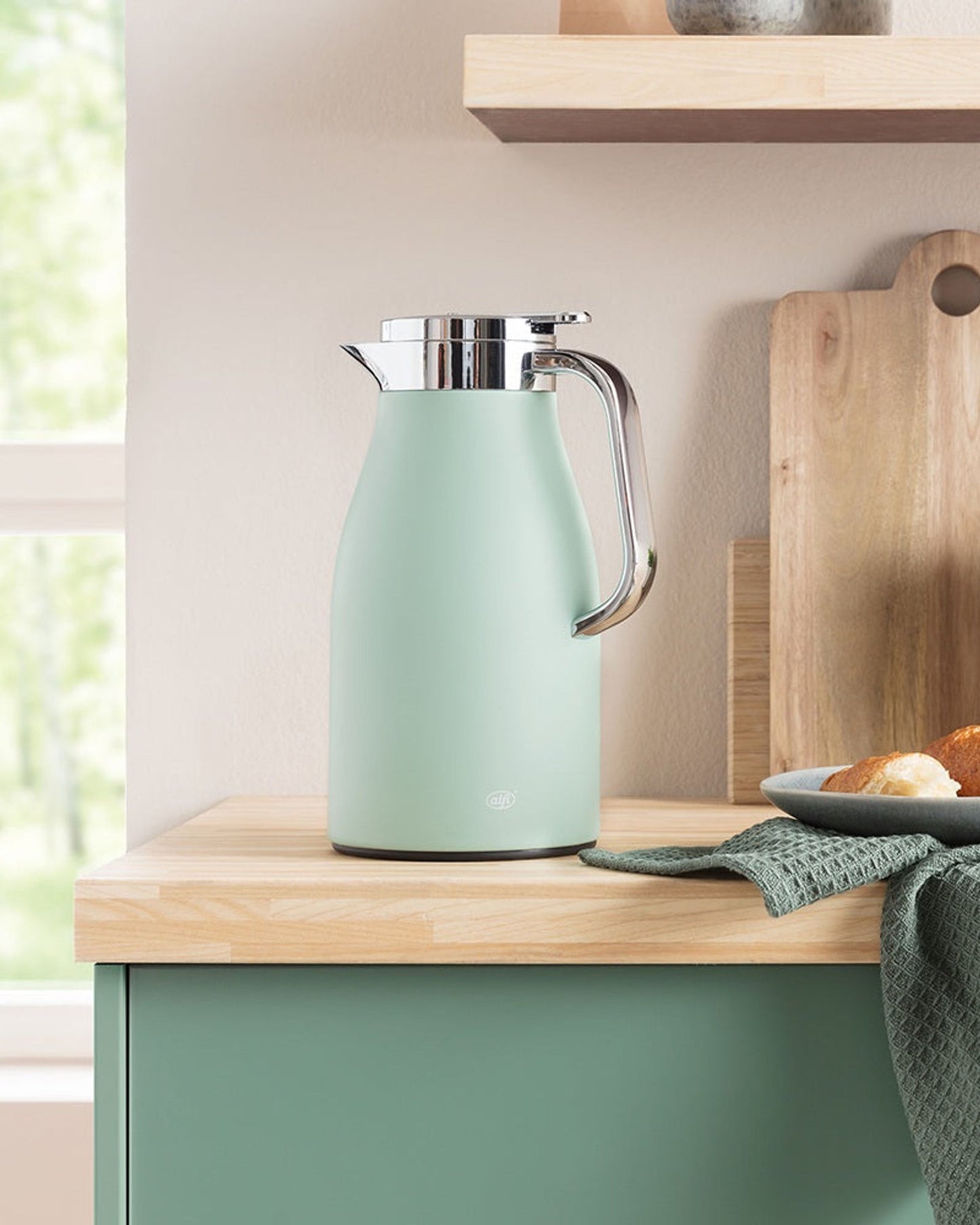 قارورة ألفي سكاي لاين بلون النعناع غير اللامع سعة 1 لتر، كروم