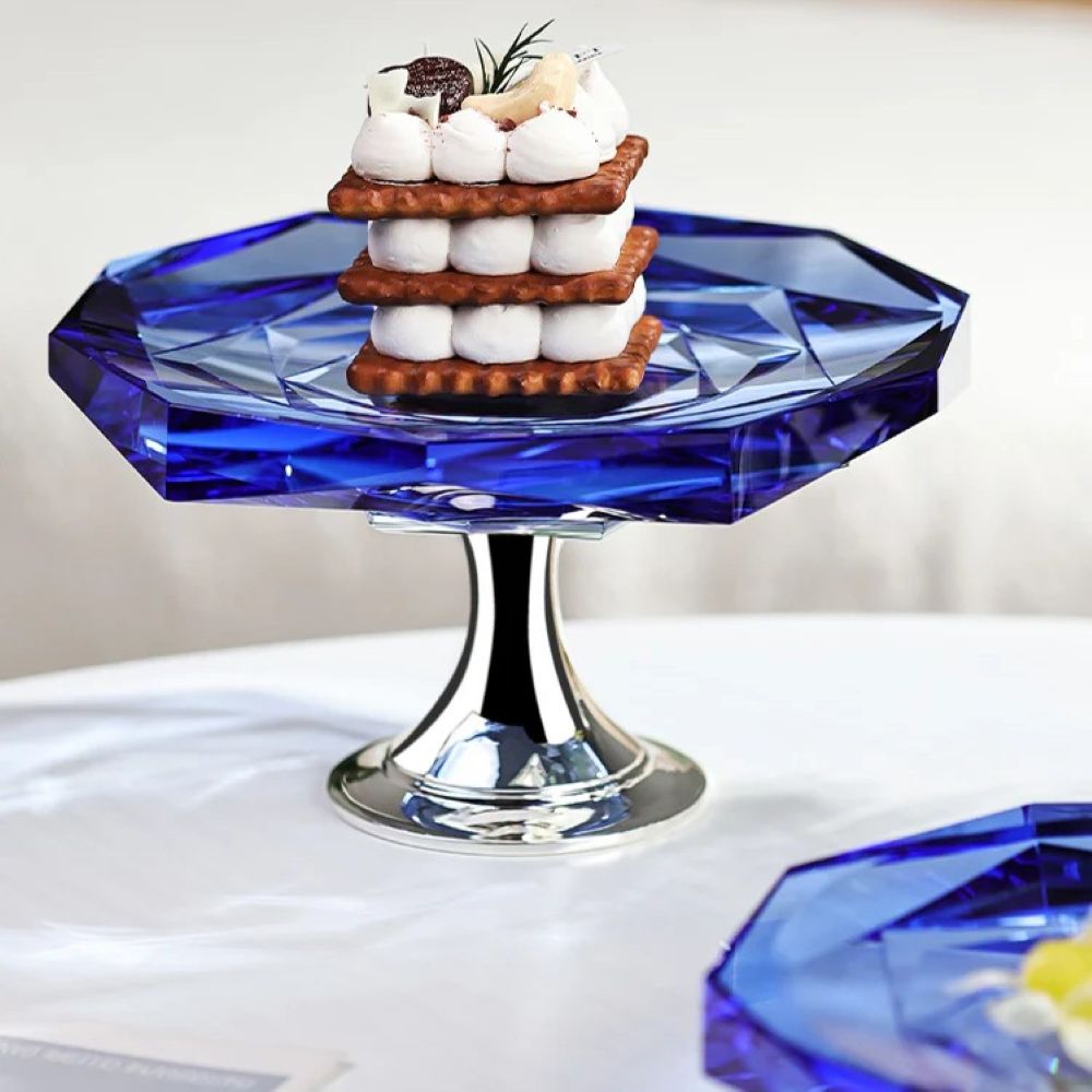 طبق دائري من وينكو كومبوت مع قاعدة 20 سم مصنوع يدويًا من الألماس وخالي من الرصاص من حجر الياقوت الأزرق من K9 وكريستال وردي