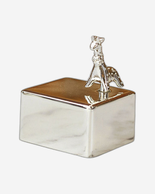 صندوق موسيقى زرافة وينكو، حركة موسيقية من ١٨ نغمة - E-056-00510