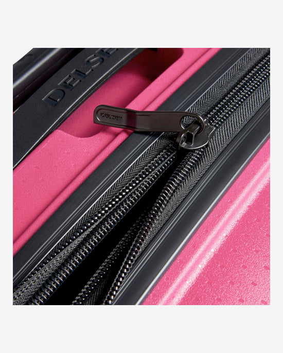 مجموعة حقائب ديلسي باريس بلمونت بلس غير القابلة للتوسيع، مكونة من قطعتين، مع حقيبة ظهر مريحة مجانية