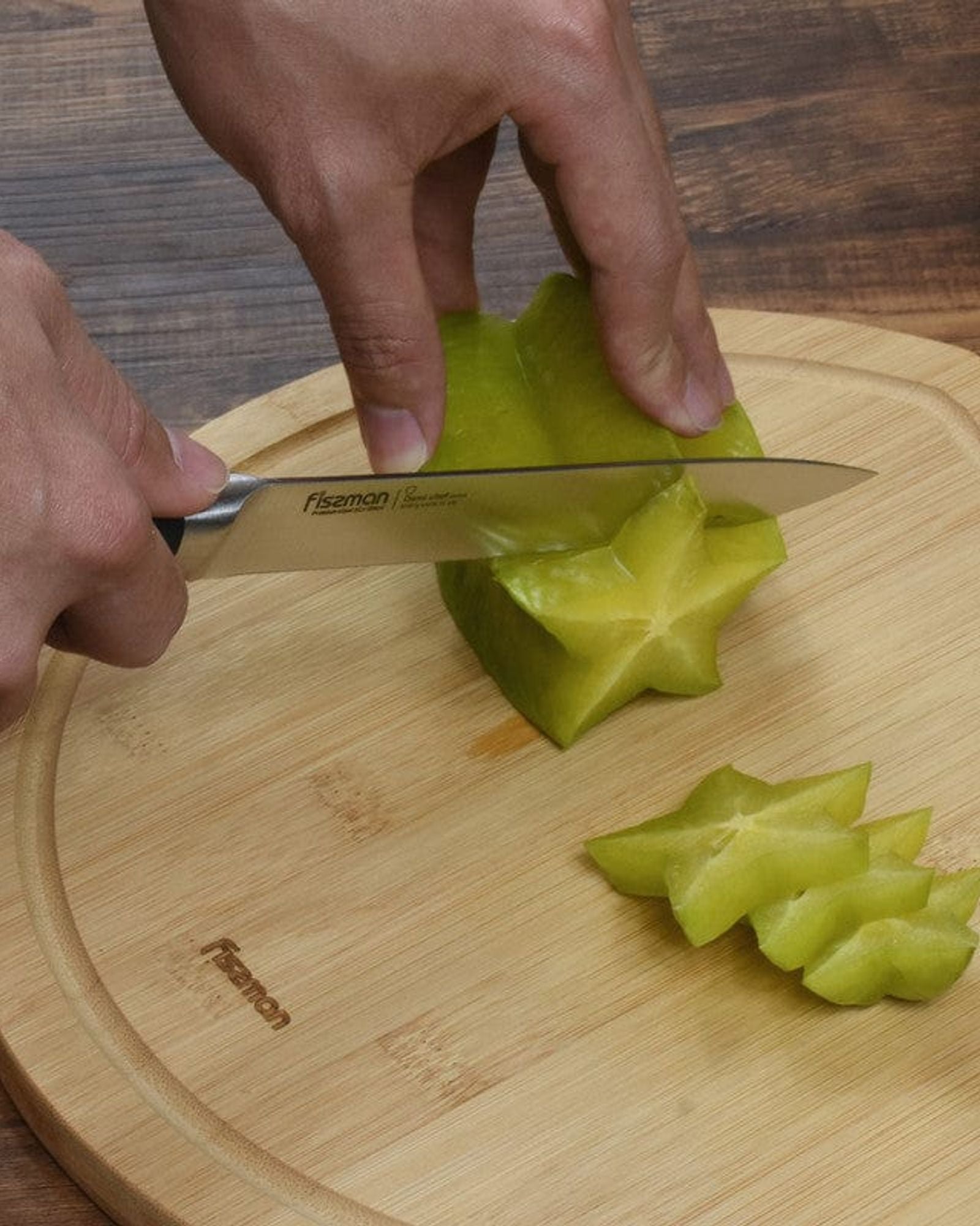 سكين فيسمان ديمي شيف متعدد الاستخدامات، غير لاصق، مصنوع من الفولاذ المقاوم للصدأ، أسود/فضي، مقاس 6 بوصات