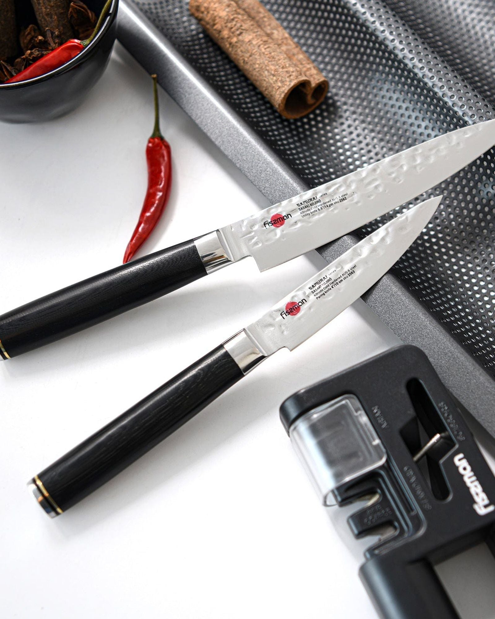 سكين فيسمان متعدد الاستخدامات 5.5 ساموراي كوجيرو 14 سم (فولاذ AUS-8)