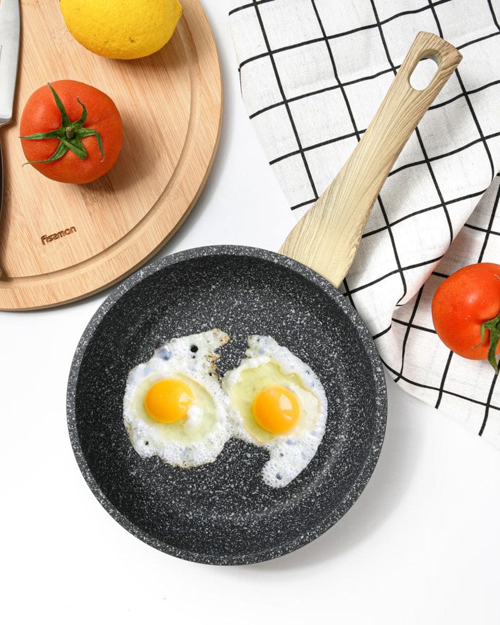 مقلاة فيسمان غير لاصقة عميقة، لون أسود/بيج، 26×5.7 سم