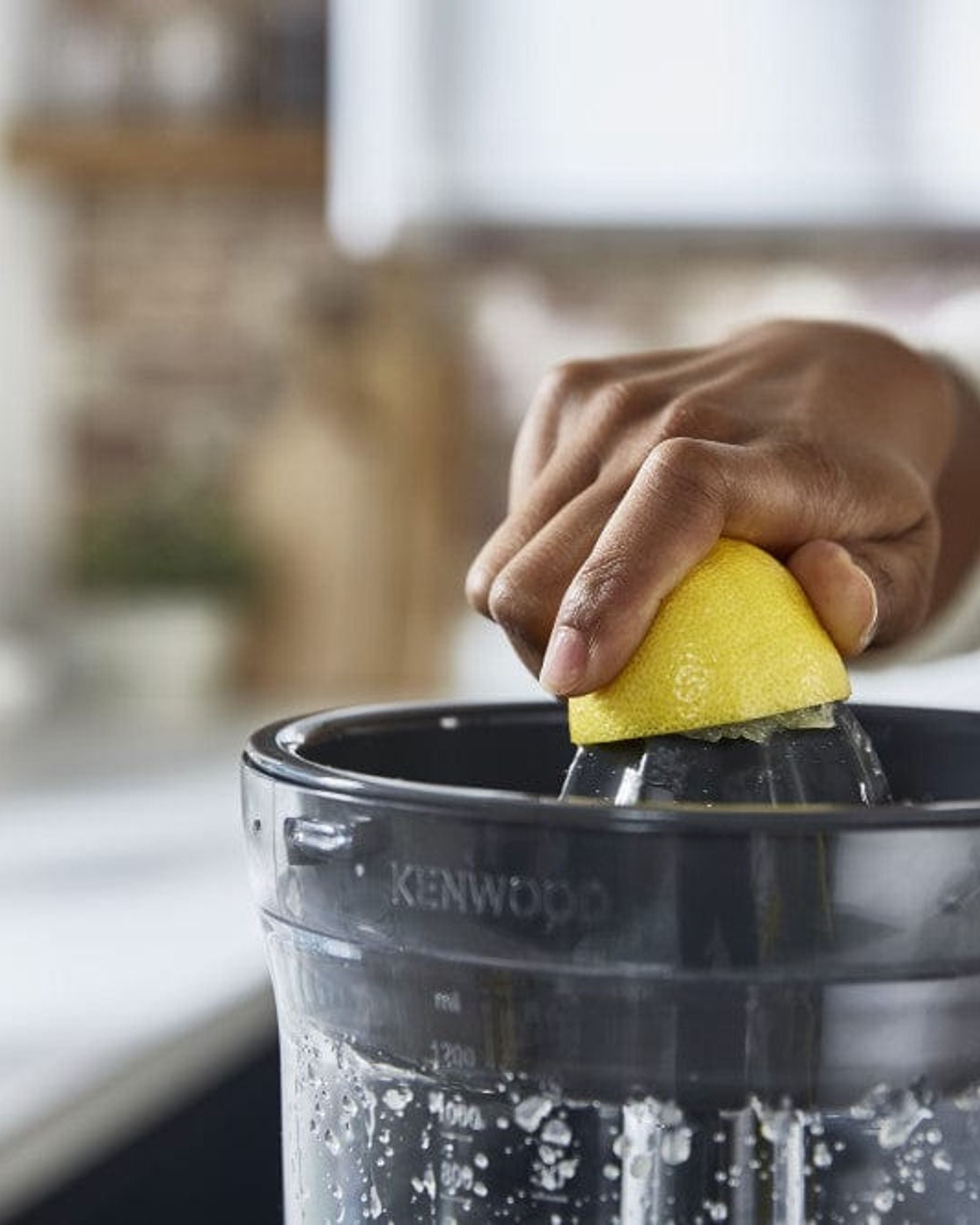 معالج طعام متعدد الوظائف من كينوود