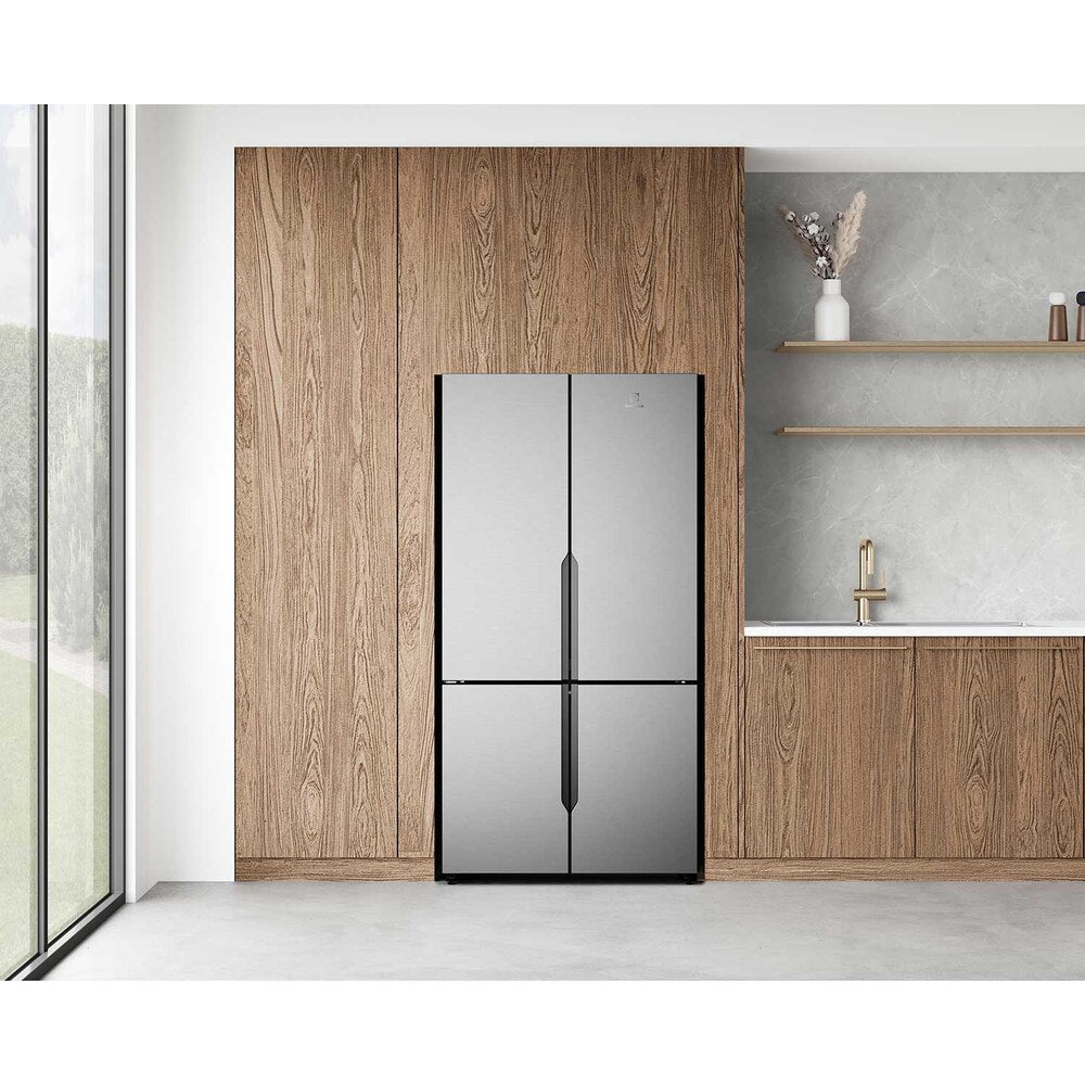 ثلاجة إلكترولوكس ألتيميت تيست ذات بابين فرنسيين سعة 562 لتر