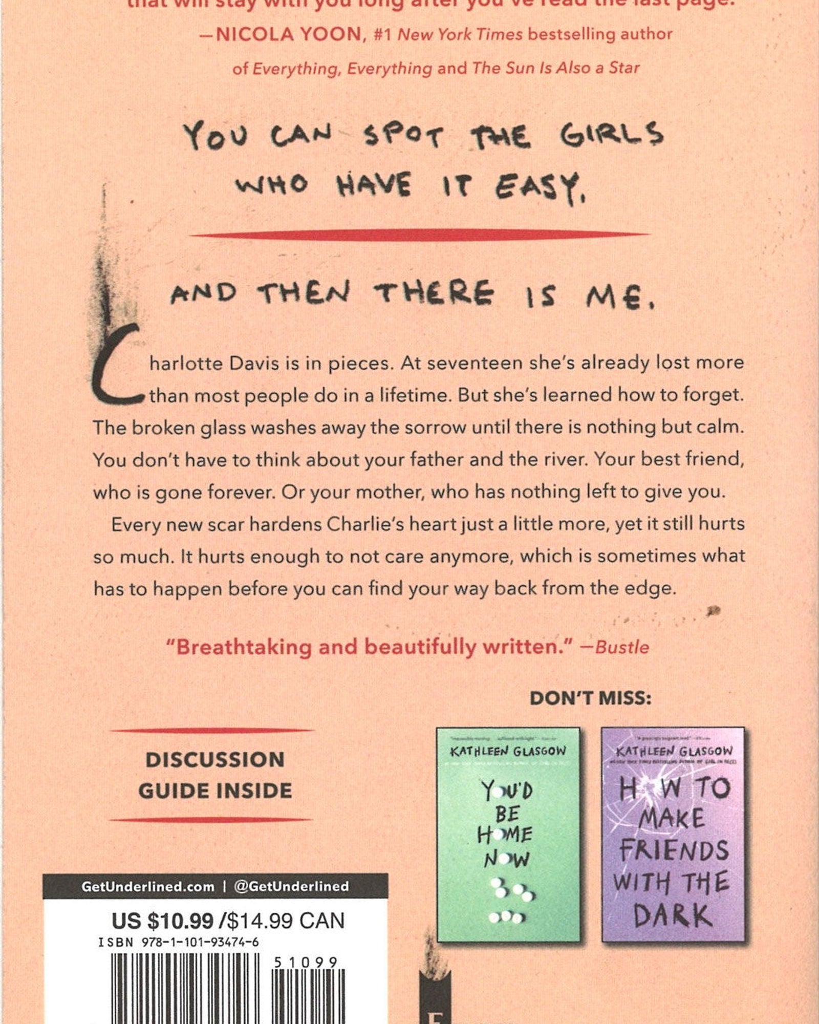 فتاة في قطع