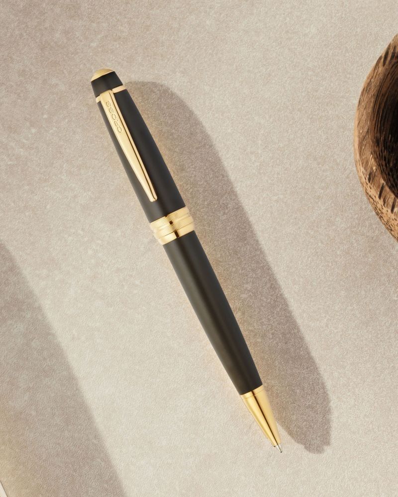 قلم حبر جاف كروس بيلي أسود غير لامع