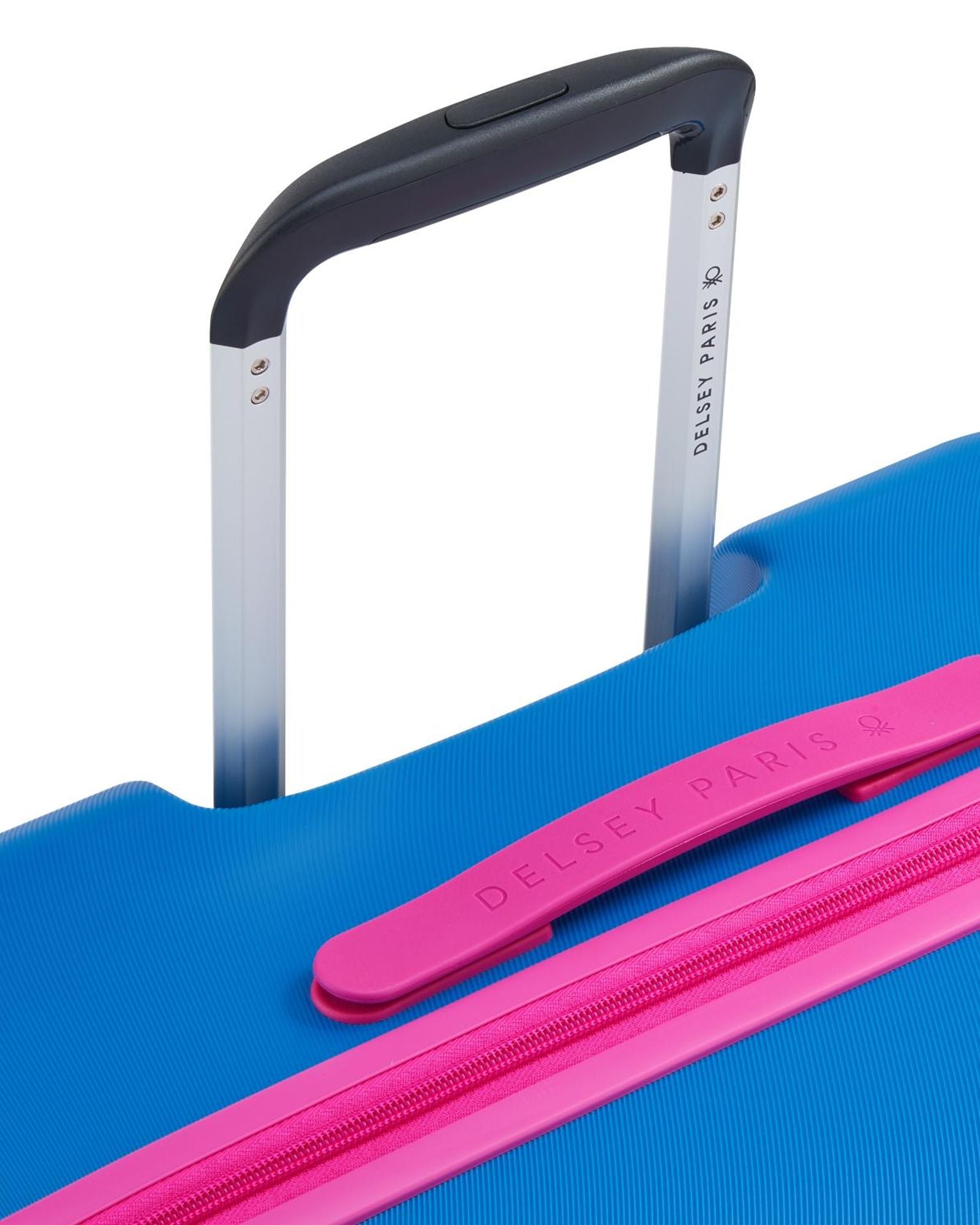 عربة أمتعة UCOB Fabrica 4 ذات العجلات المزدوجة والغطاء الصلب غير القابل للتمدد