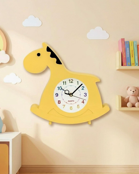 Cuisine Art Magical Horse Clock Yellow