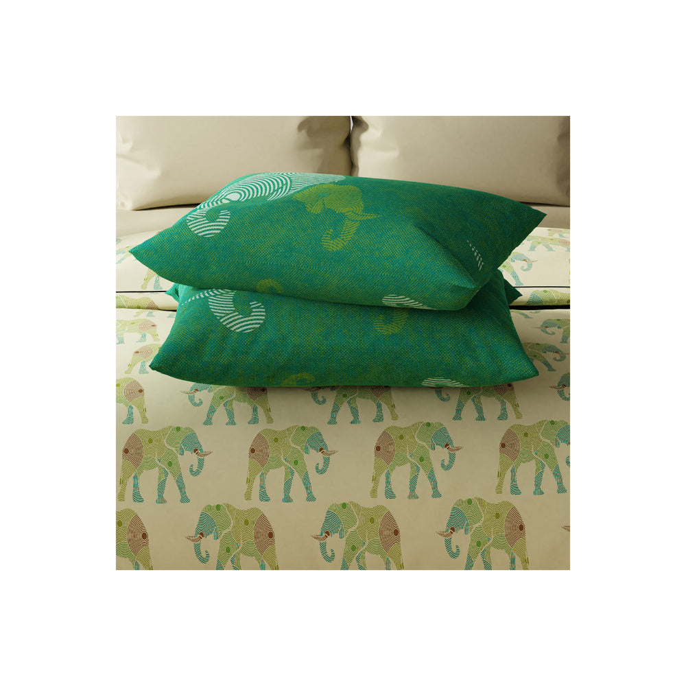 ملاءة سرير سفاري 210TC كينج من يونايتد كولورز أوف بينيتون مع غطائي وسادة باللون الأخضر الهادئ