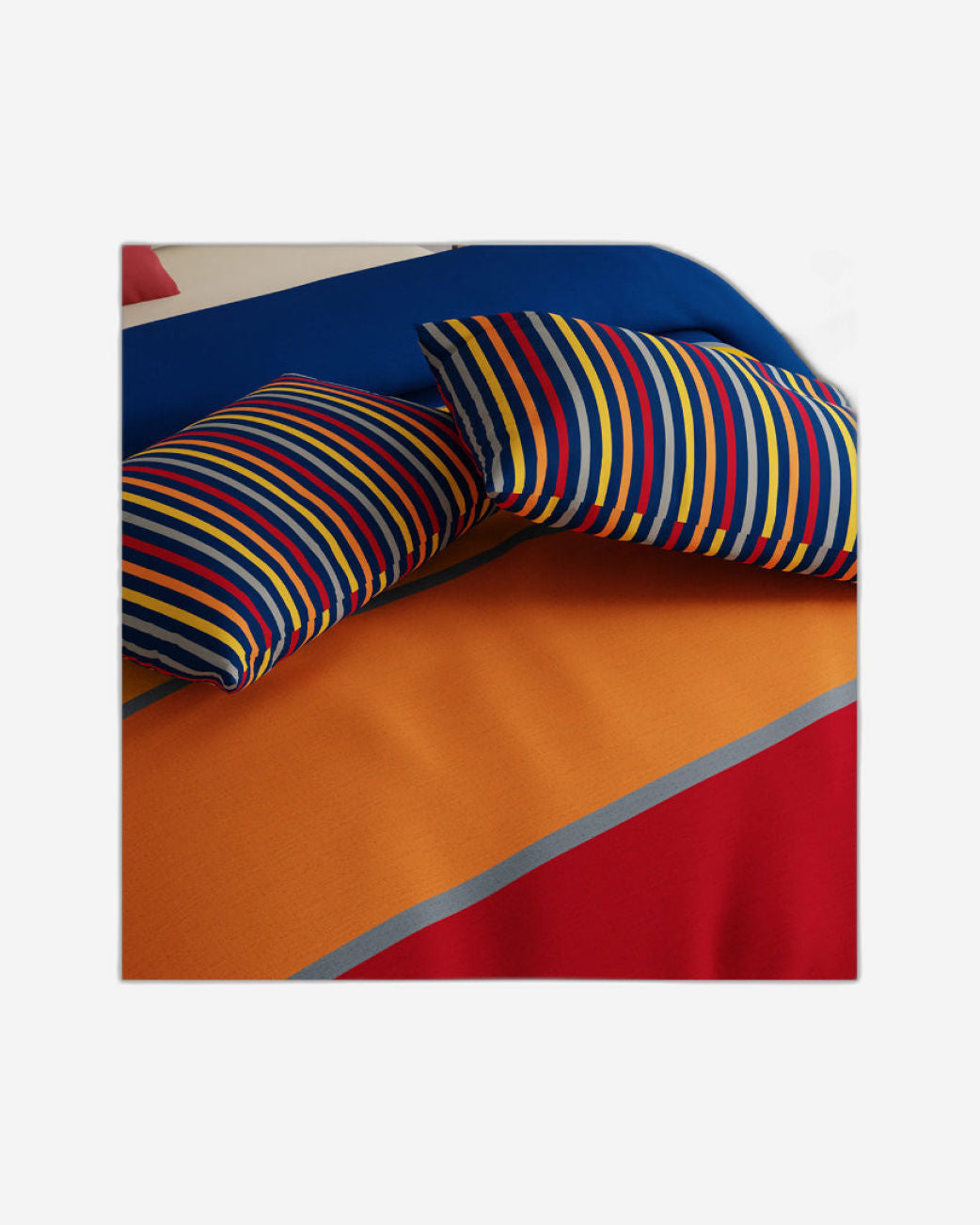 ملاءة سرير كينج سفاري 144 TC من يونايتد كولورز أوف بينيتون مع غطائي وسادة متعدد الألوان