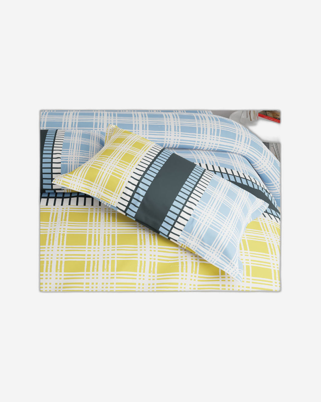 ملاءة سرير United Colors of Benetton Rainbow 210 TC Super King مع غطائي وسادة متعدد الألوان