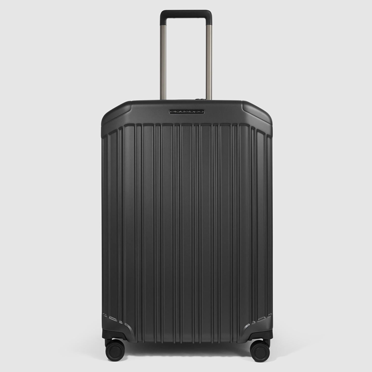 عربة بيكوادرو بي كيو لايت متوسطة الحجم قابلة للتمدد بأربع عجلات من البولي كربونات باللون الأسود غير اللامع