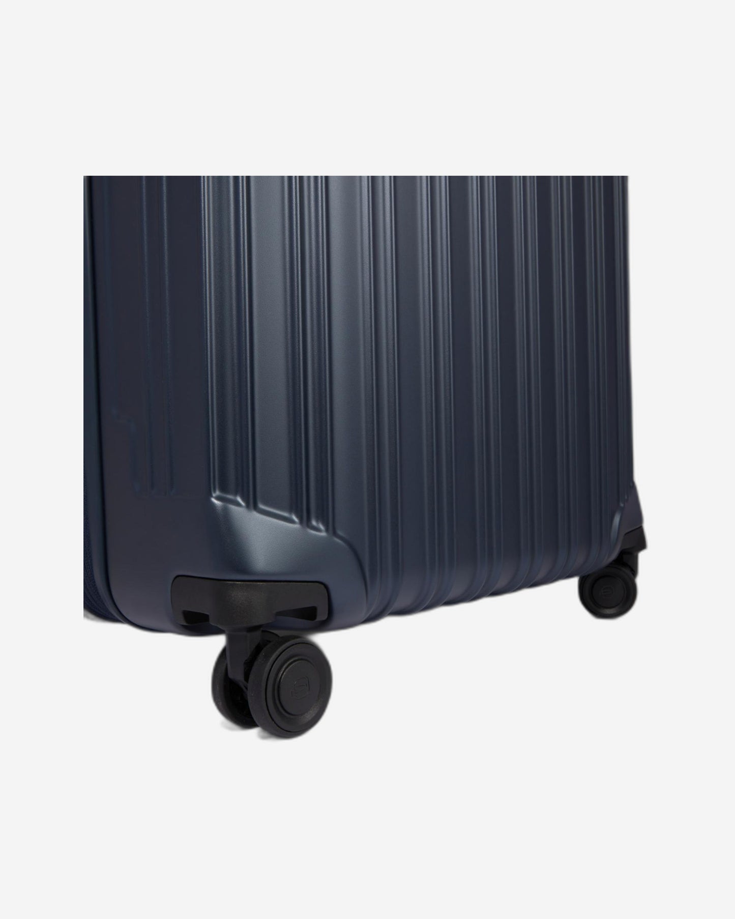 عربة بيكوادرو بي كيو لايت كبيرة الحجم قابلة للتمدد بأربع عجلات من البولي كربونات باللون الأزرق غير اللامع