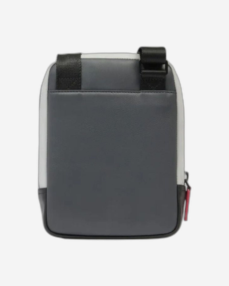 حقيبة كروسبودي بيكوادرو أوربان، رمادية اللون، CA3084UB00/GRN