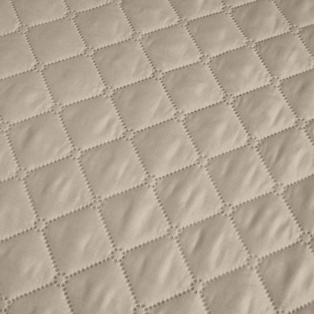 واقي أريكة مبطن من Cotton Home Premium بثلاثة مقاعد