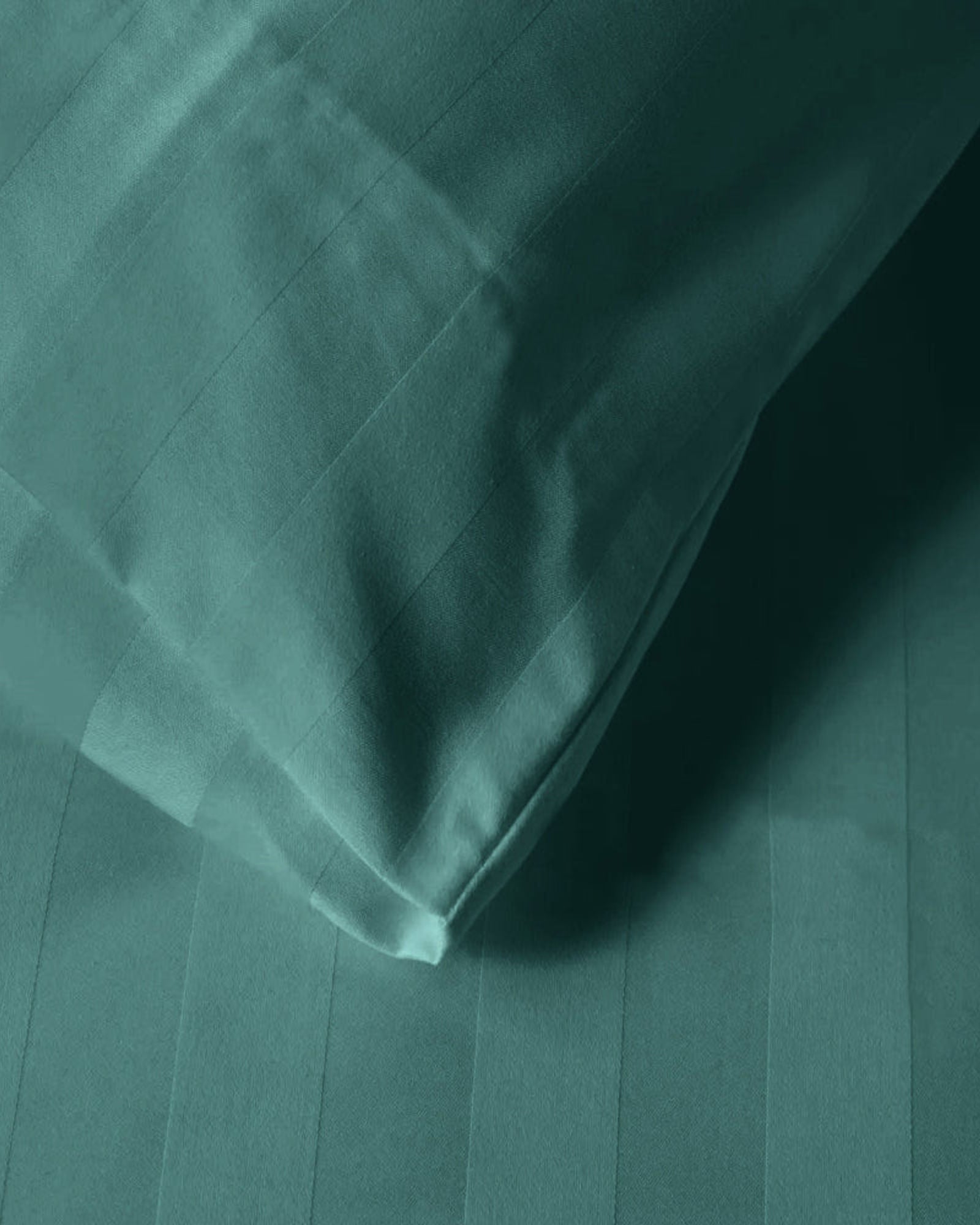 طقم غطاء لحاف قطني فاخر مخطط من 6 قطع من Cotton Home مقاس 220×240 سم