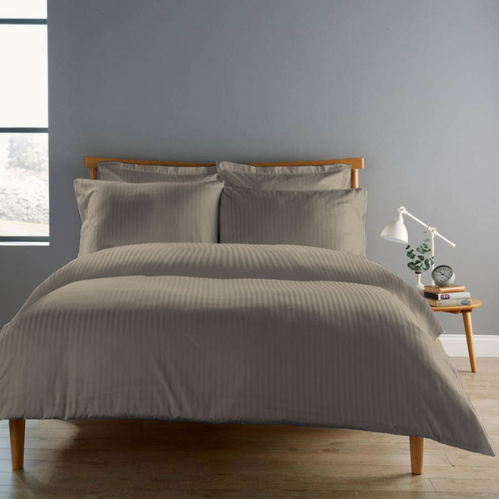 طقم غطاء لحاف قطني فاخر مخطط من 6 قطع من Cotton Home مقاس 220×240 سم