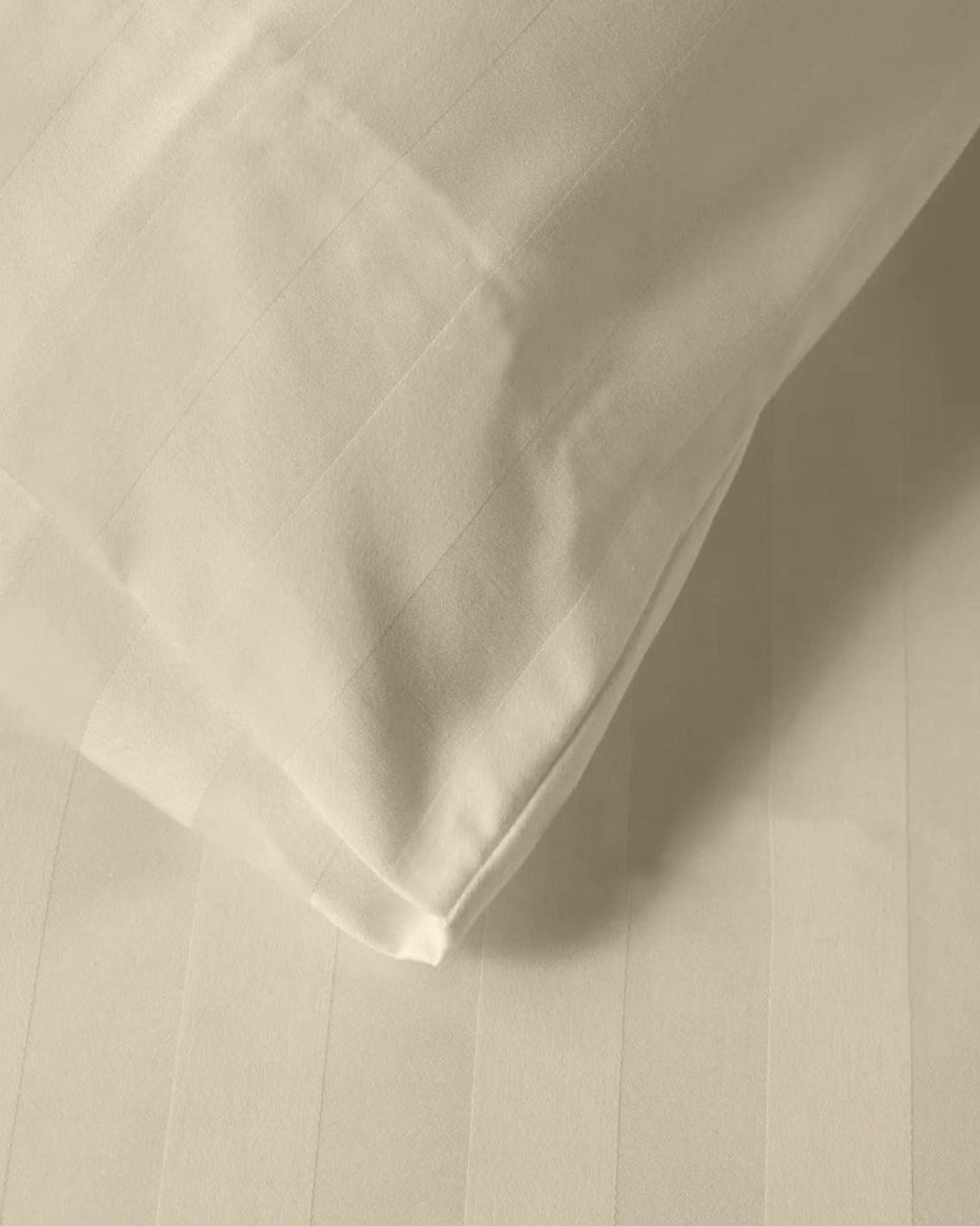 طقم غطاء لحاف قطني فاخر مخطط من 6 قطع من Cotton Home مقاس 220×240 سم