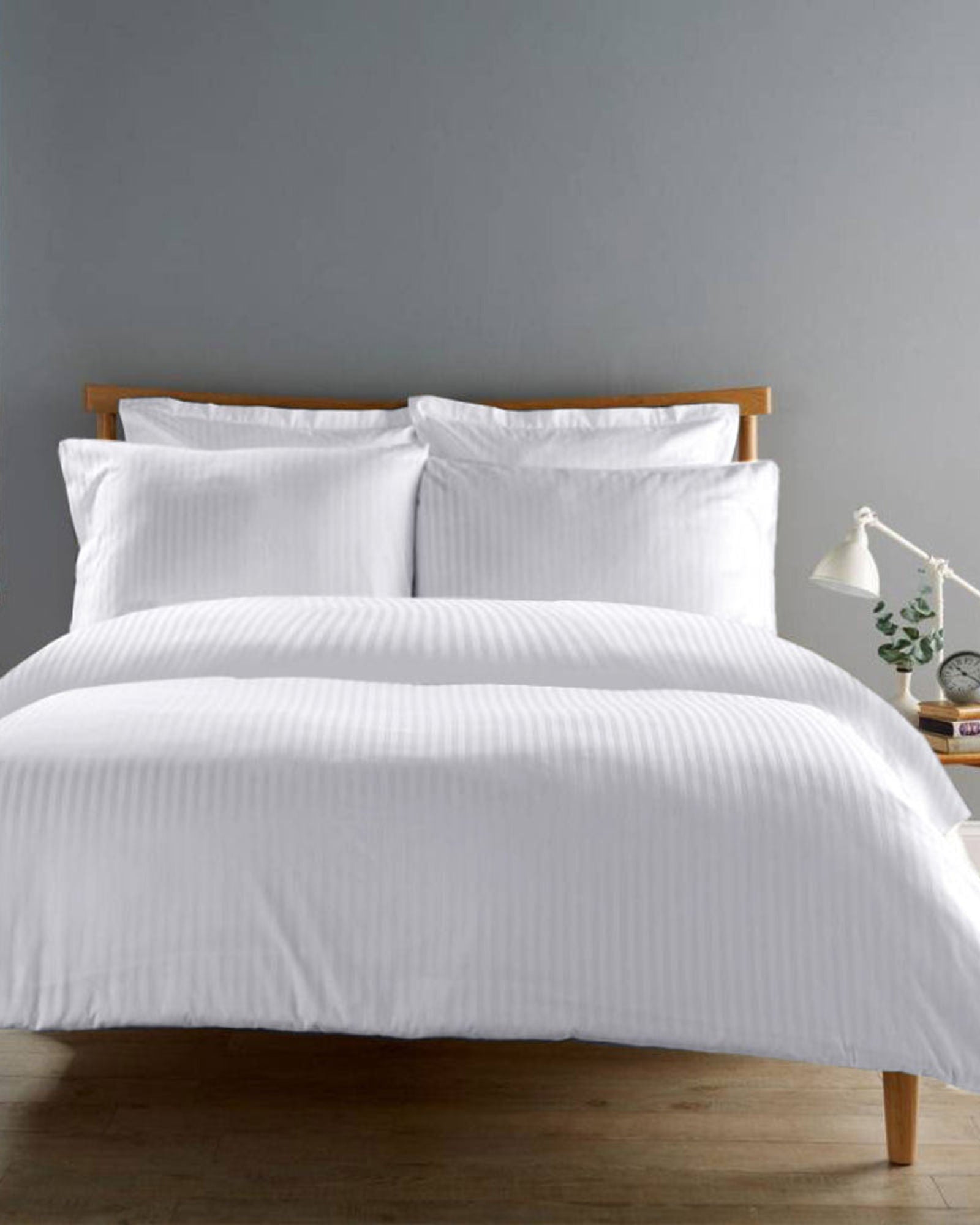 طقم غطاء لحاف قطني فاخر مخطط من 6 قطع من Cotton Home مقاس 220×240 سم