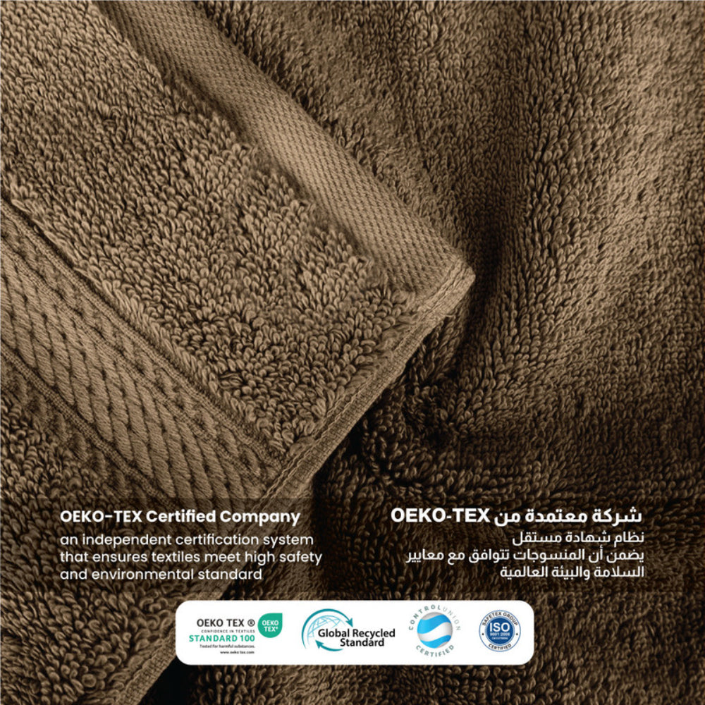 طقم مناشف قطنية فاخرة من كوتون هوم، مكون من 8 قطع: 4 مناشف للوجه (30×30 سم)، منشفتان لليدين (40×70 سم)، منشفتان للاستحمام (70×140 سم)، وزن 600 غرام/متر مربع، سريع الجفاف ومتين.