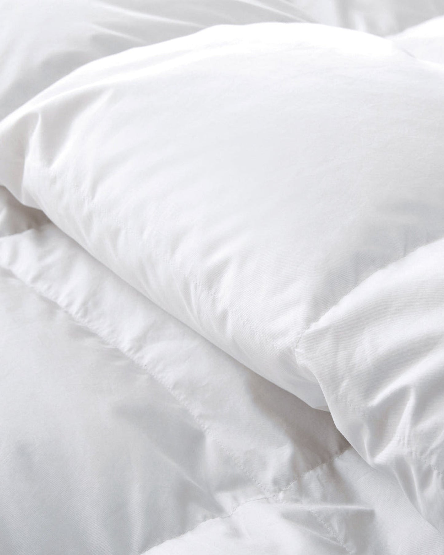 لحاف قطني منزلي معقم مضاد للحساسية أبيض