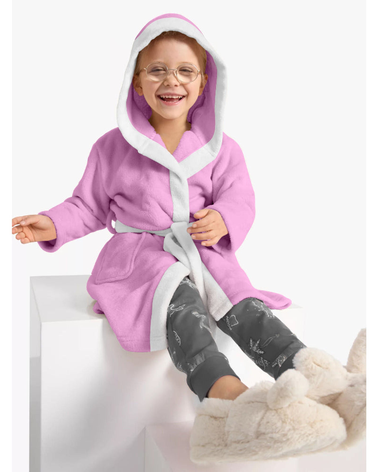 رداء حمام قطني للأطفال مطرز من هوم كيتي مع غطاء رأس وحزام ربط، وردي