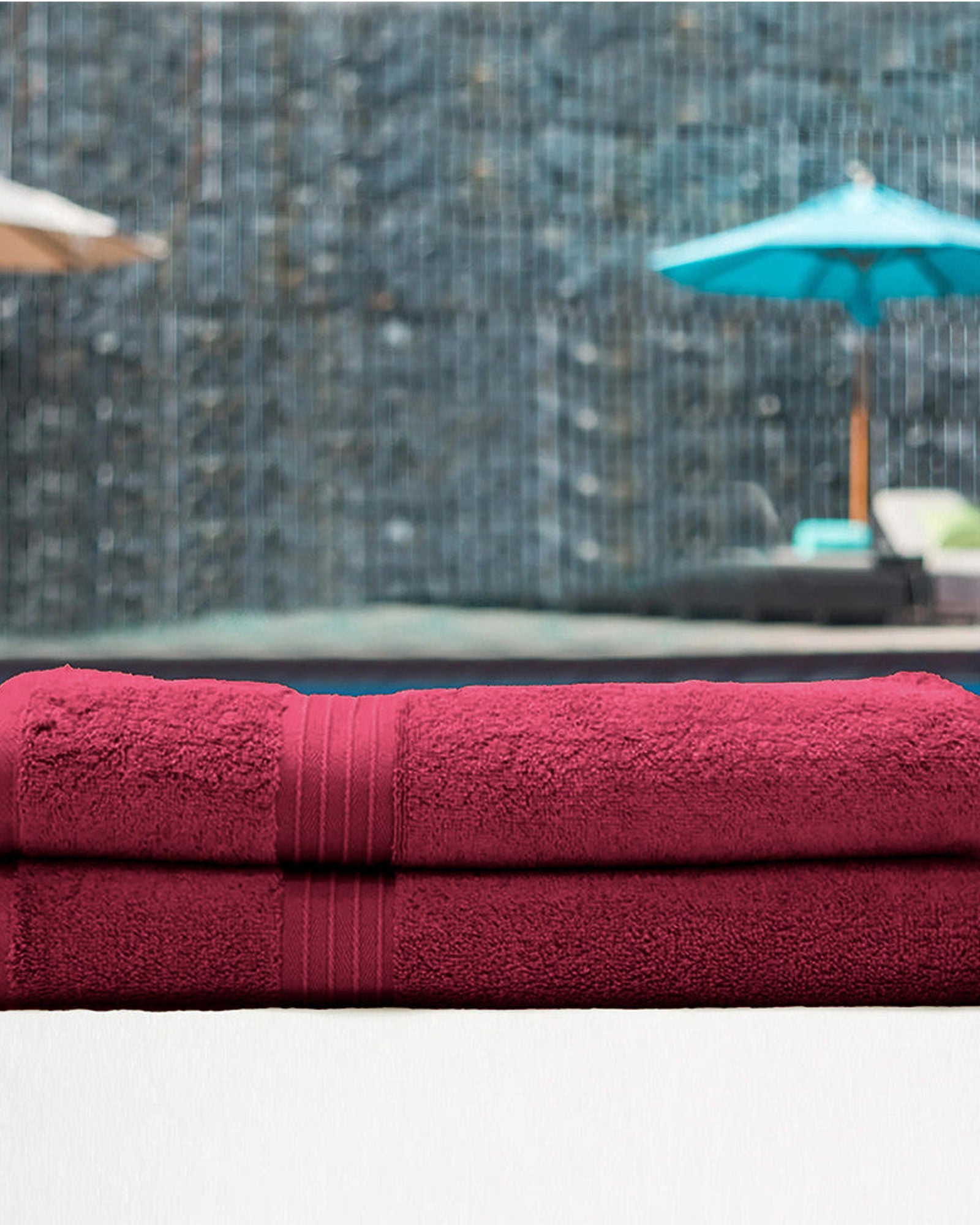 طقم مناشف حمام قطنية منزلية مكون من قطعتين باللون العنابي