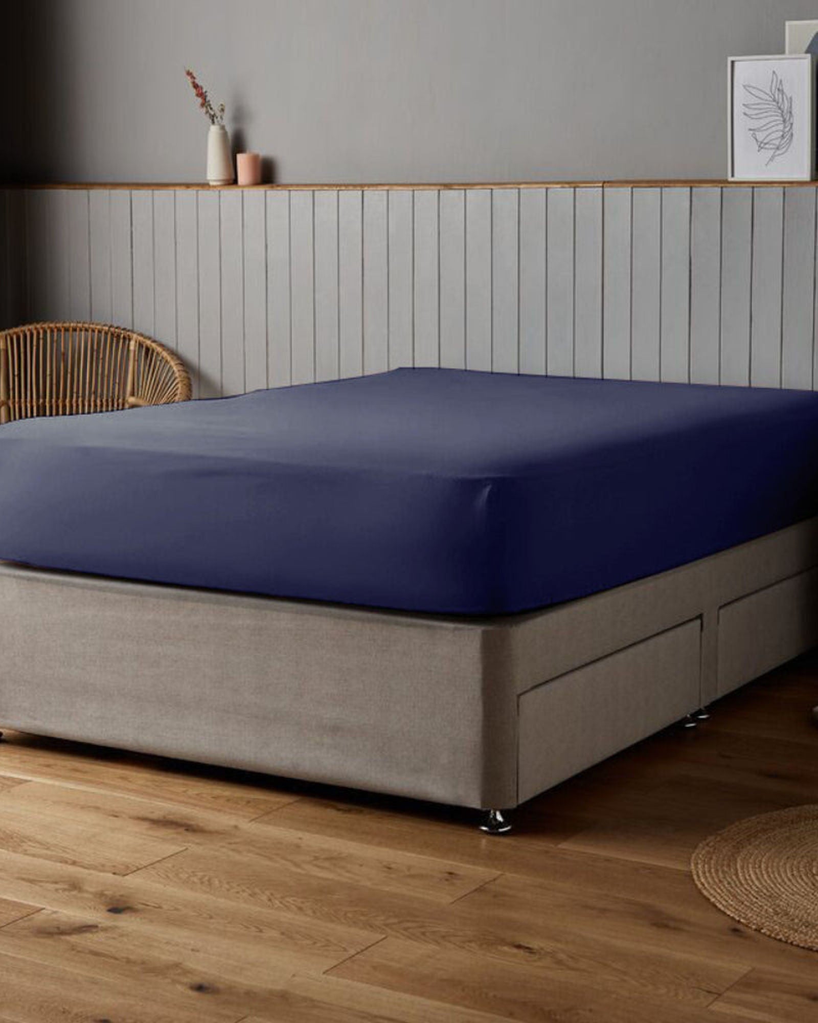 ملاءة سرير من القطن والساتان 100% من Cotton Home، مكونة من 3 قطع، باللون الأزرق الداكن