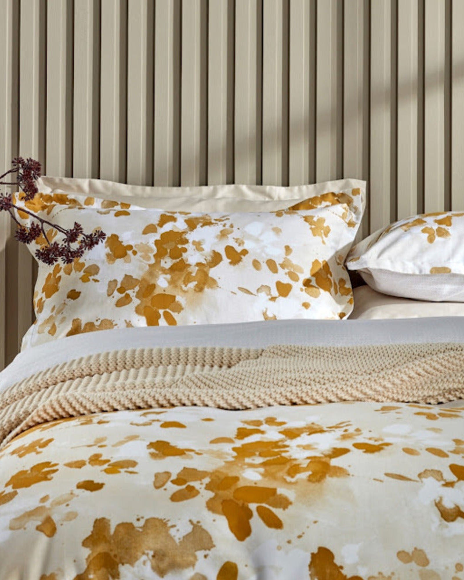 وسائد كريستي