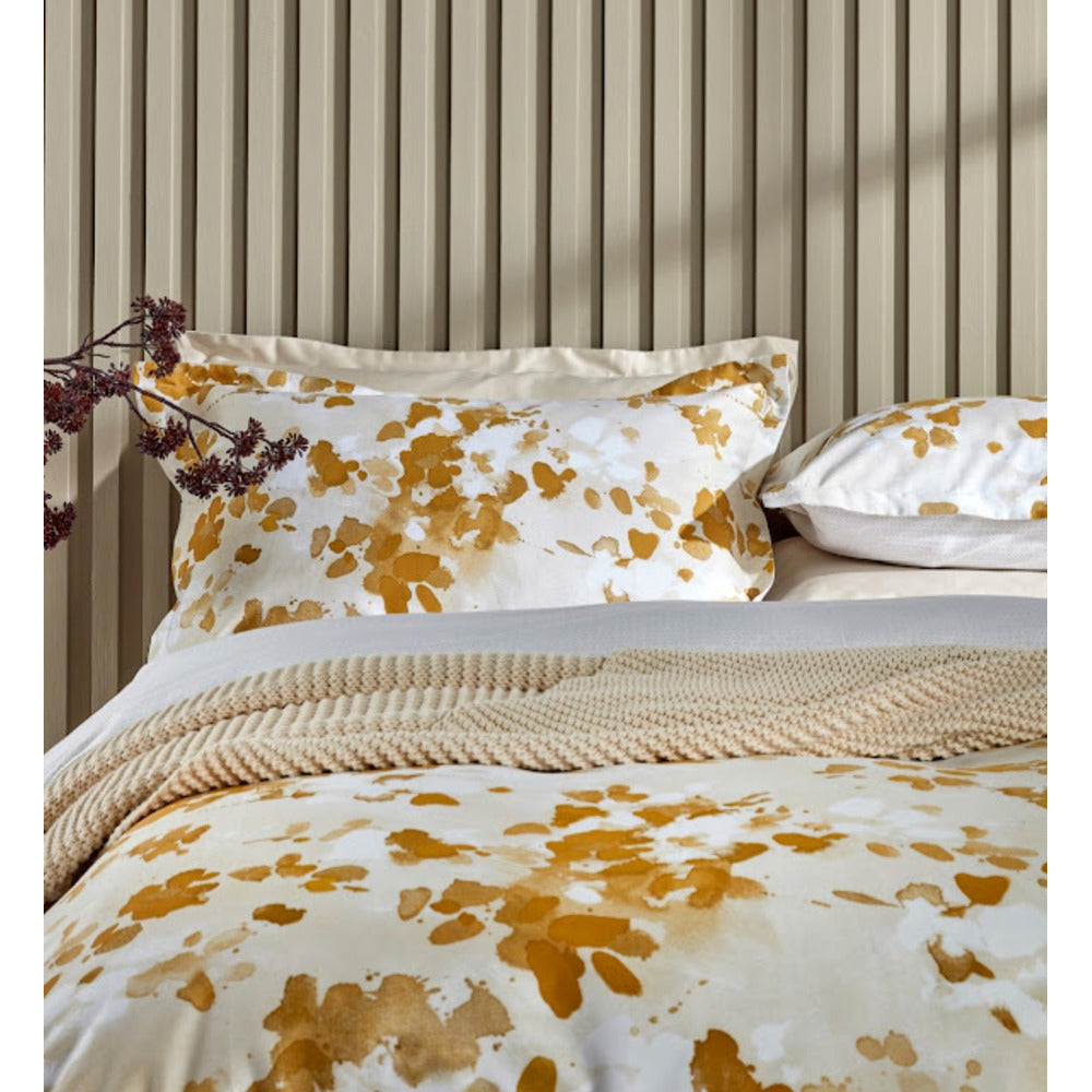 Christy "Ink Marks" Cushions 30x 45 cms- Gold