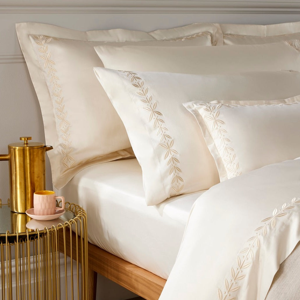 أغطية سرير كريستي