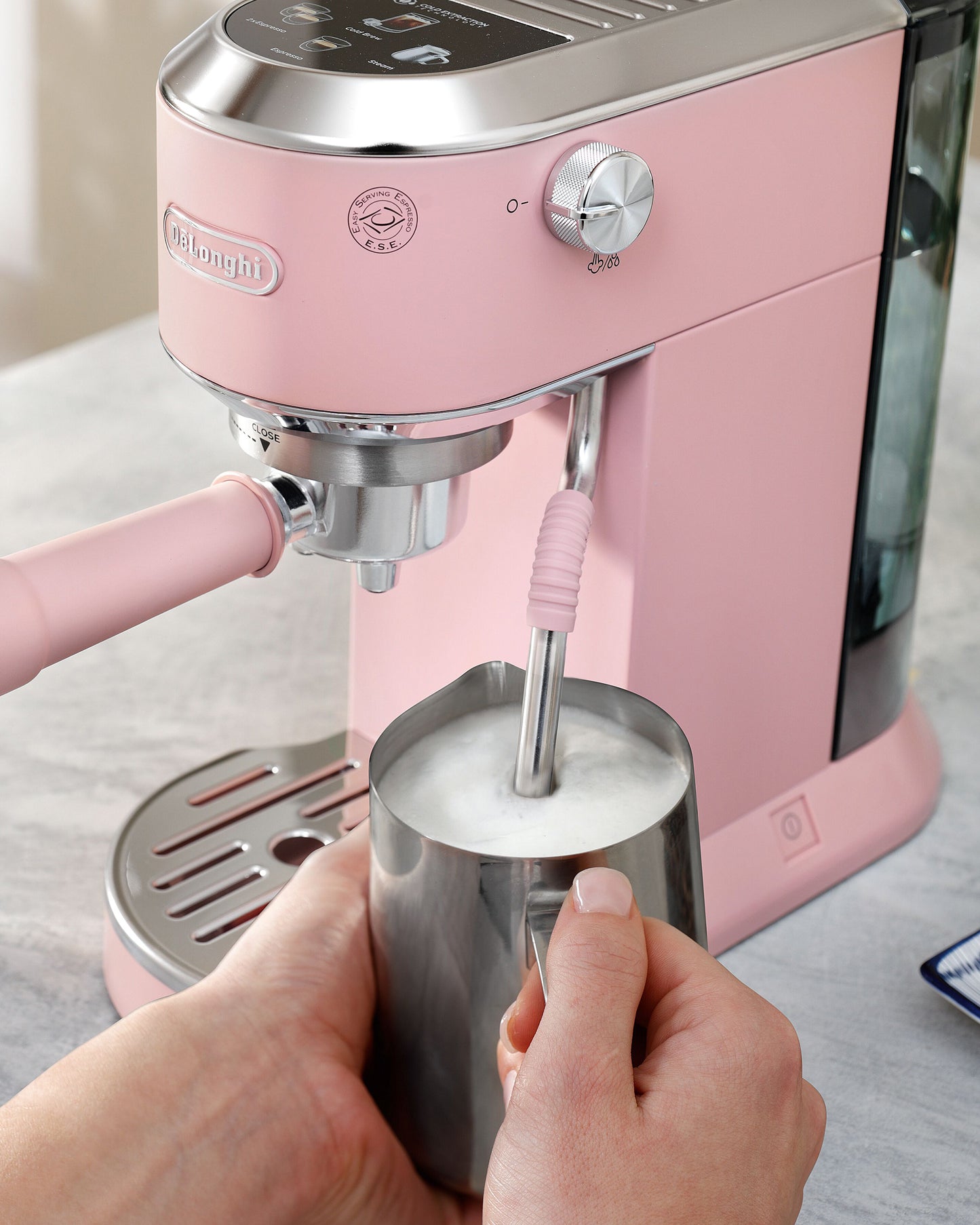 De'Longhi Dedica Style Pump Espresso and Cold Brew EC890.PK (ESMA Certfied)