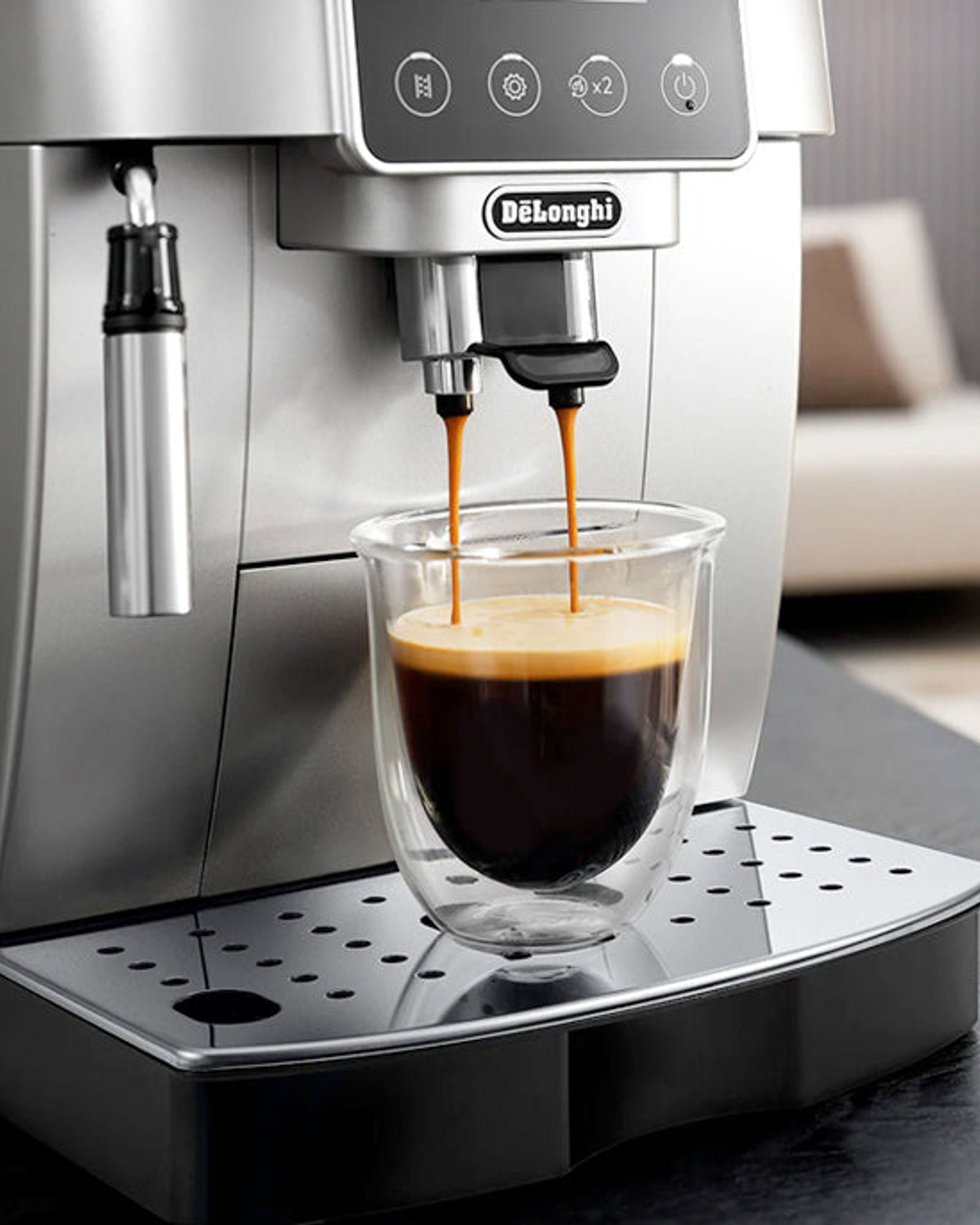 ماكينة القهوة الأوتوماتيكية ديلونجي ماجنيفيكا