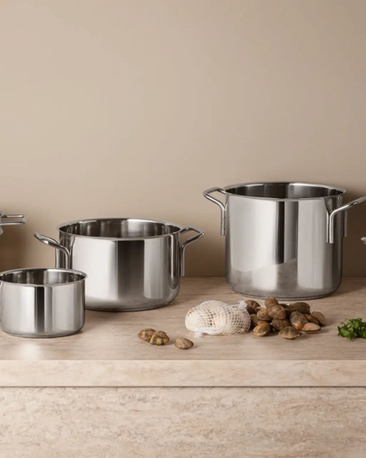 طقم أواني طهي من الفولاذ المقاوم للصدأ من إيفا سولو 202351، 5 قطع