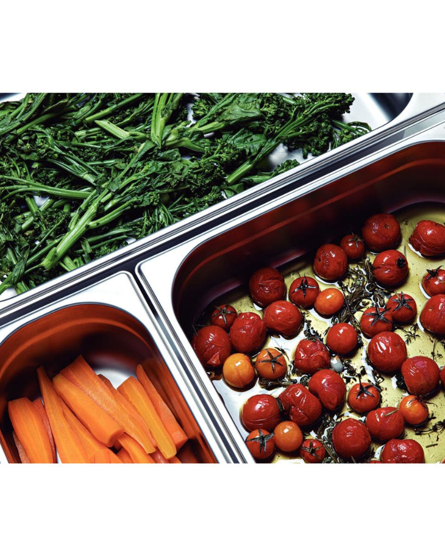 ترامونتينا منذ عام 1911، صنع في البرازيل، صينية طعام ترامونتينا Gn 2/4 من الفولاذ المقاوم للصدأ بدون مقابض، عمق 100 مم - فولاذ 430