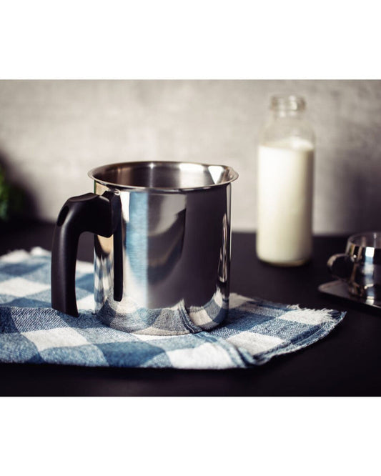 ترامونتينا منذ عام 1911، صنع في البرازيل، غلاية حليب ترامونتينا أليجرا من الفولاذ المقاوم للصدأ بمقبض من الباكليت، 12 سم، 1.4 لتر