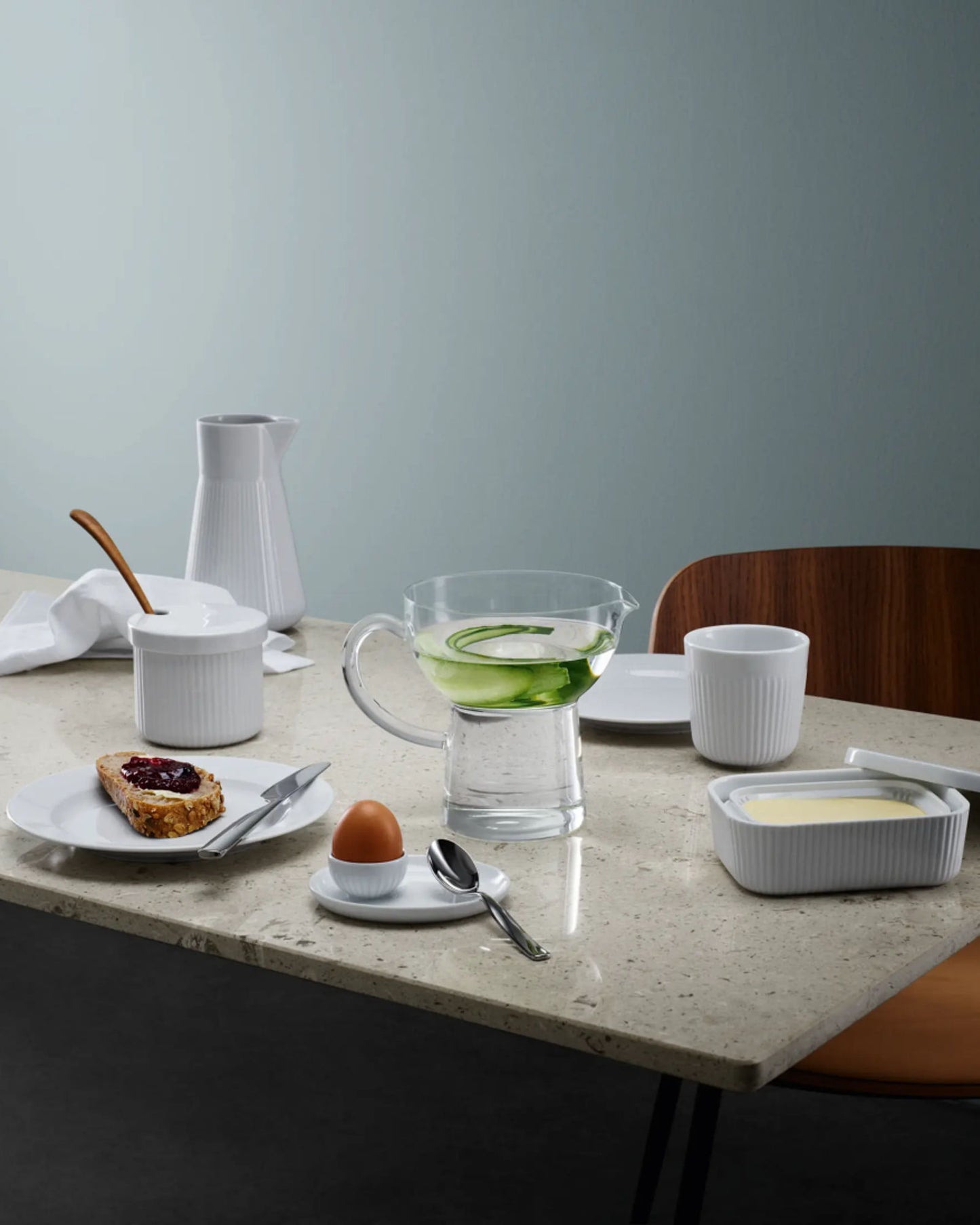 مرطبان إيفا سولو 887274 بغطاء من نوفا