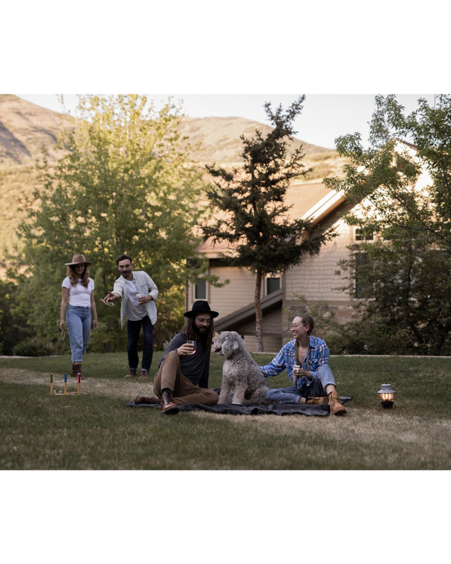 BareBones - فانوس السكة الحديد (رمادي داكن)